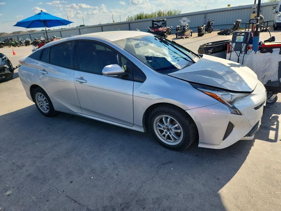 2018 TOYOTA PRIUS FOUR 4