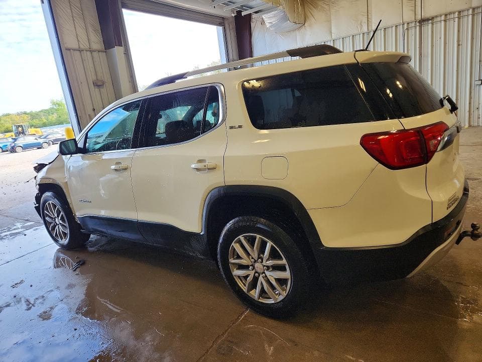 2017 GMC ACADIA SLE 2