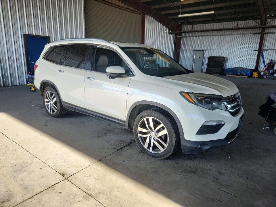 2017 HONDA PILOT TOURING 4