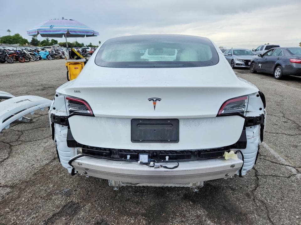 2022 TESLA MODEL 3 6