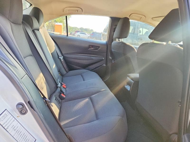 2024 TOYOTA COROLLA LE 10