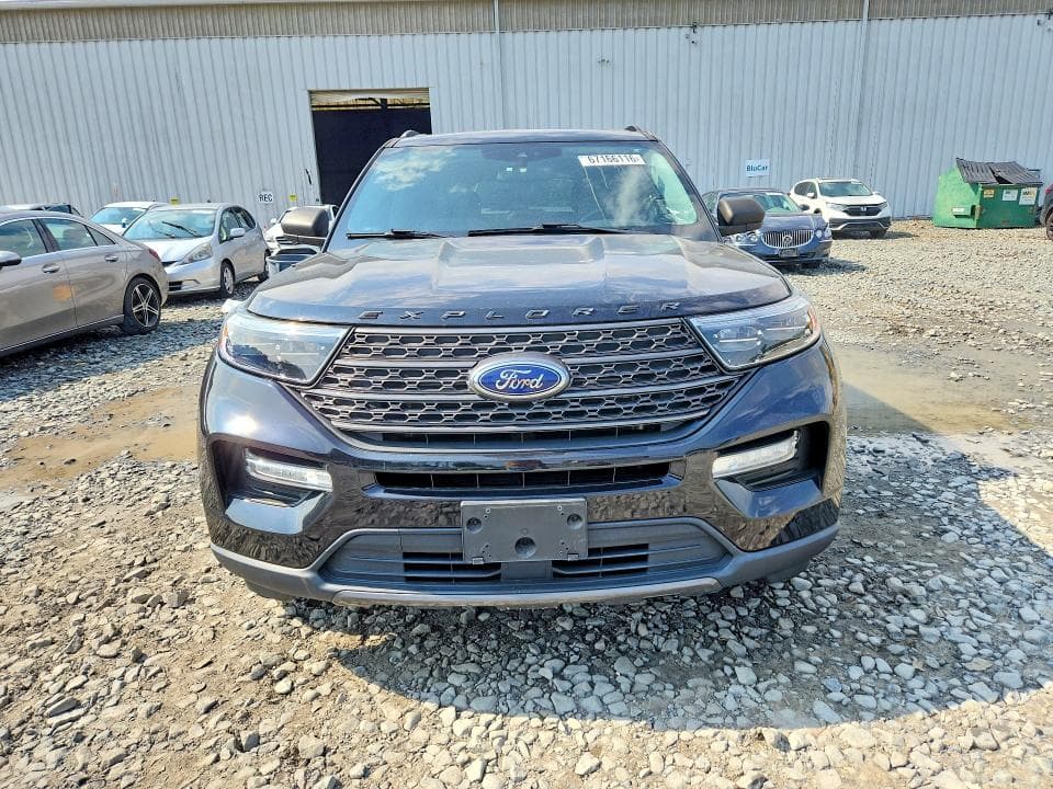 2021 FORD EXPLORER XLT 5