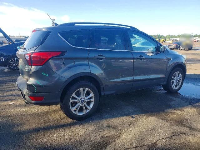 2019 FORD ESCAPE SEL 3