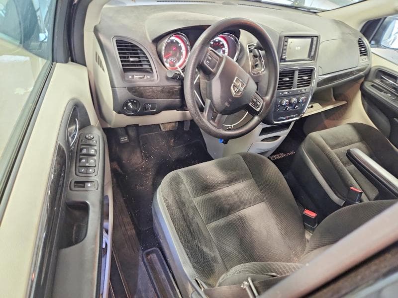 2018 DODGE GRAND CARAVAN SE 8