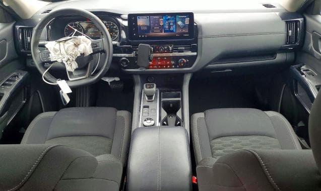 2026 NISSAN PATHFINDER SV 8