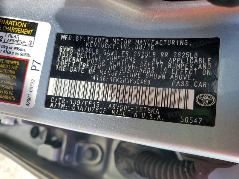 2017 TOYOTA CAMRY SE 13