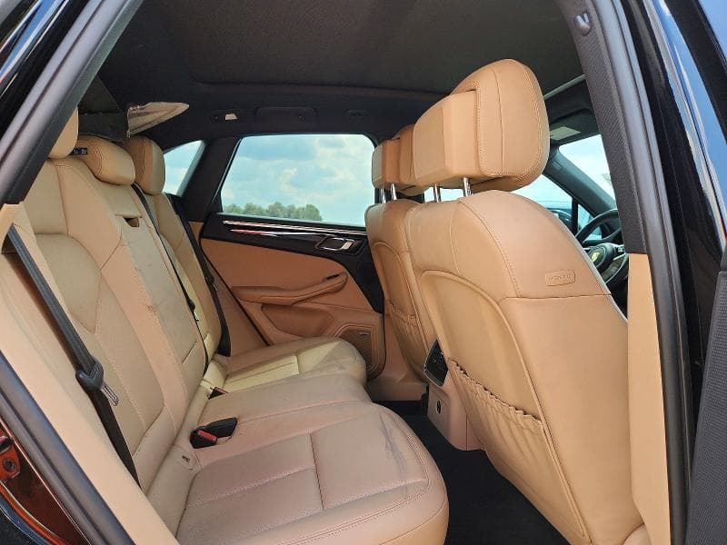 2021 PORSCHE MACAN S 10