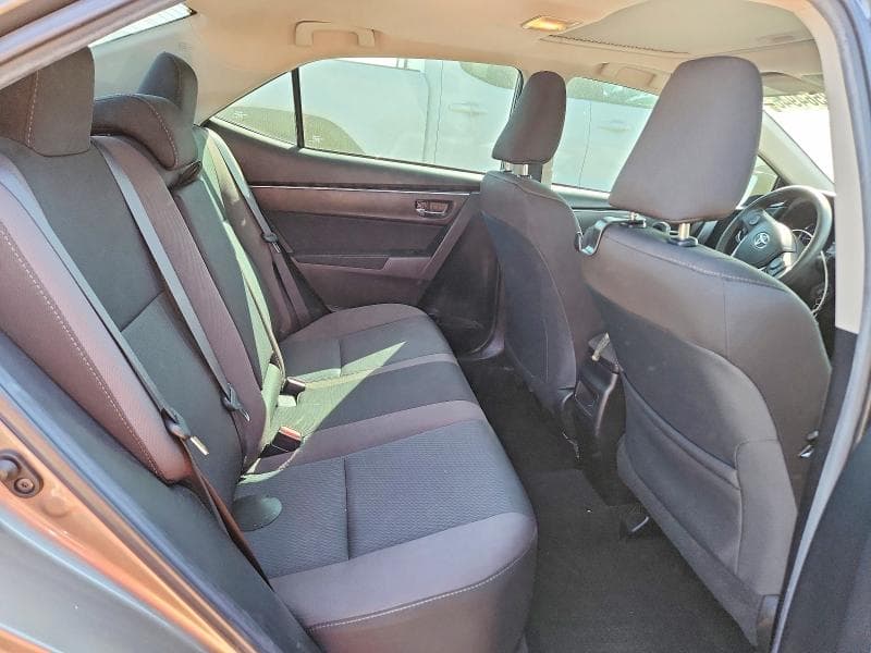 2018 TOYOTA COROLLA LE 10