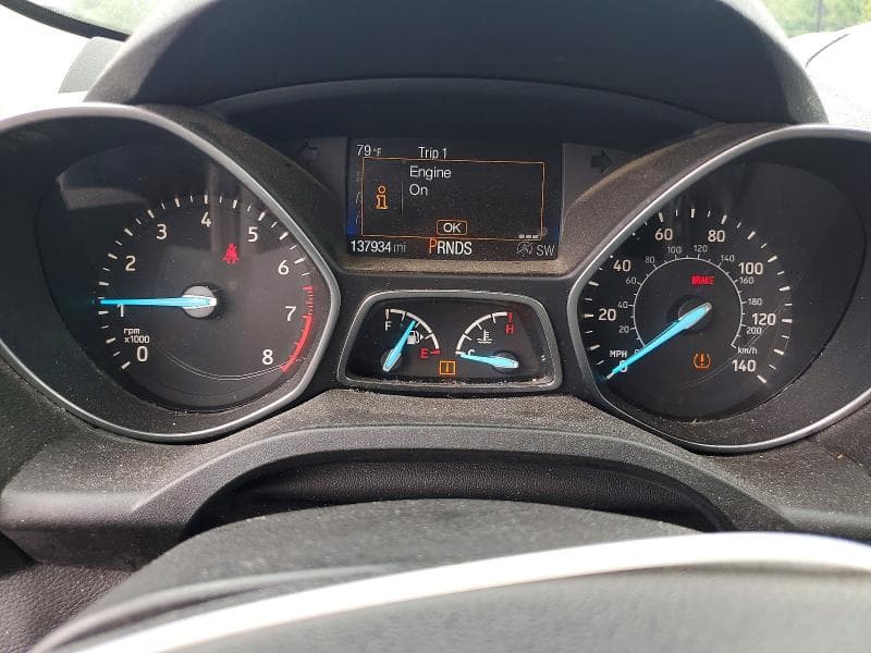 2017 FORD ESCAPE SE 9
