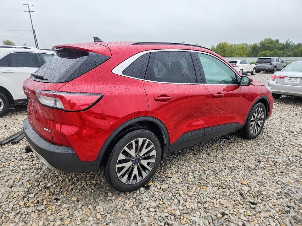 2020 FORD ESCAPE TITANIUM 3