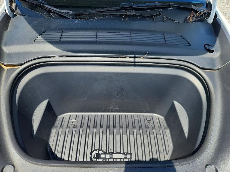 2024 TESLA MODEL Y 11