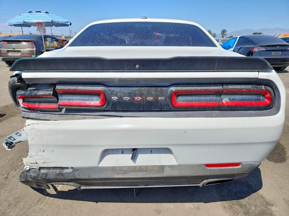 2019 DODGE CHALLENGER SXT 6