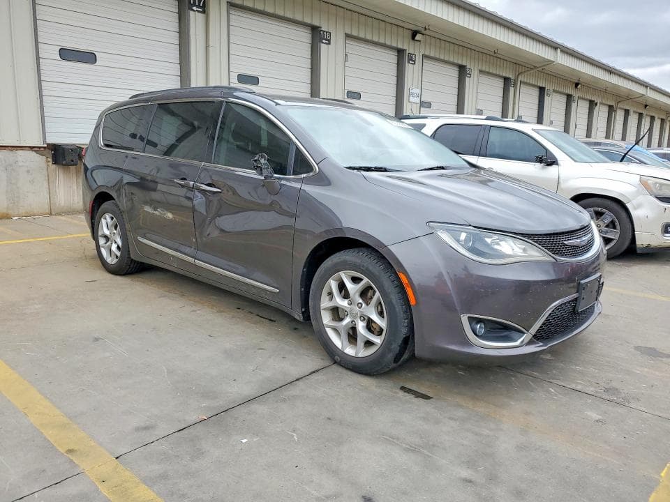 2017 CHRYSLER PACIFICA TOURING L 4