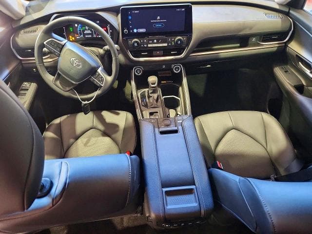2026 TOYOTA GRAND HIGHLANDER XLE 8