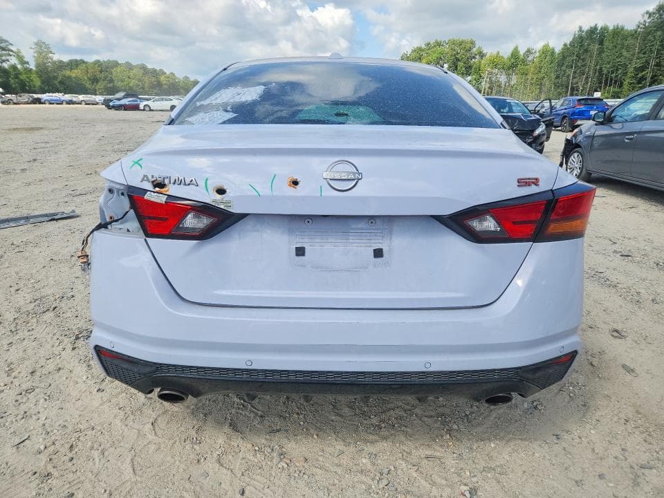 2024 NISSAN ALTIMA SR 6