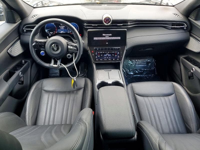 2024 MASERATI GRECALE GT 8