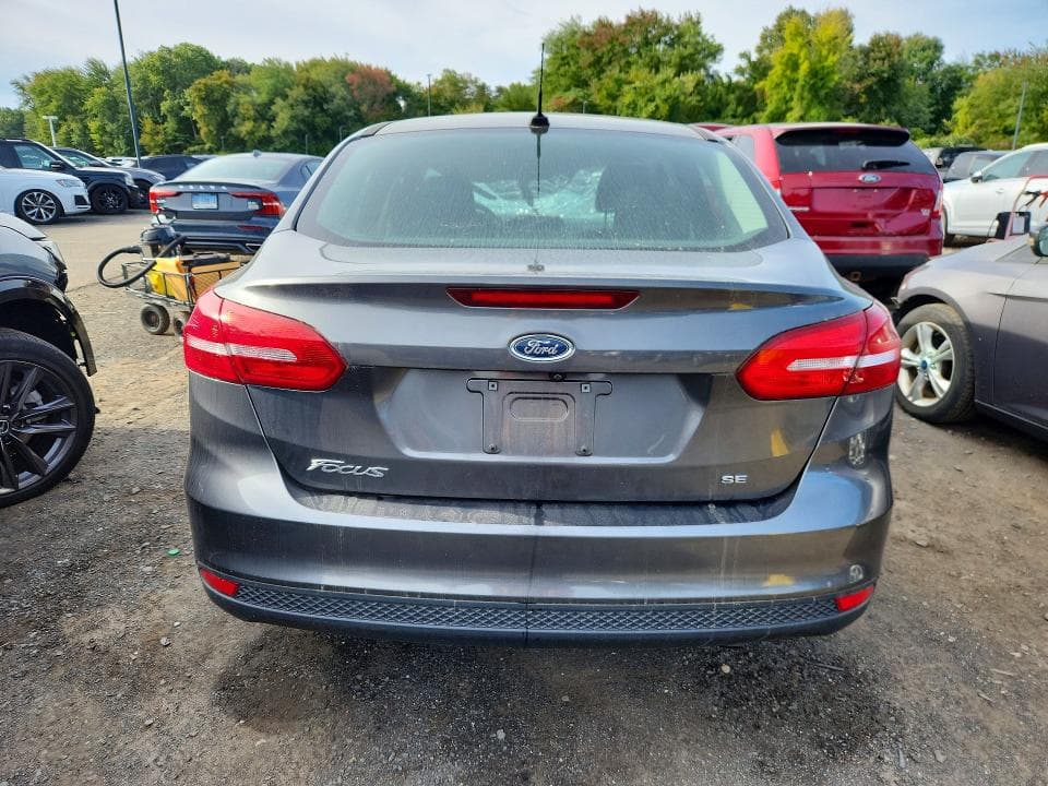 2018 FORD FOCUS SE 6