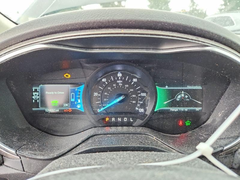 2019 FORD FUSION SE 9