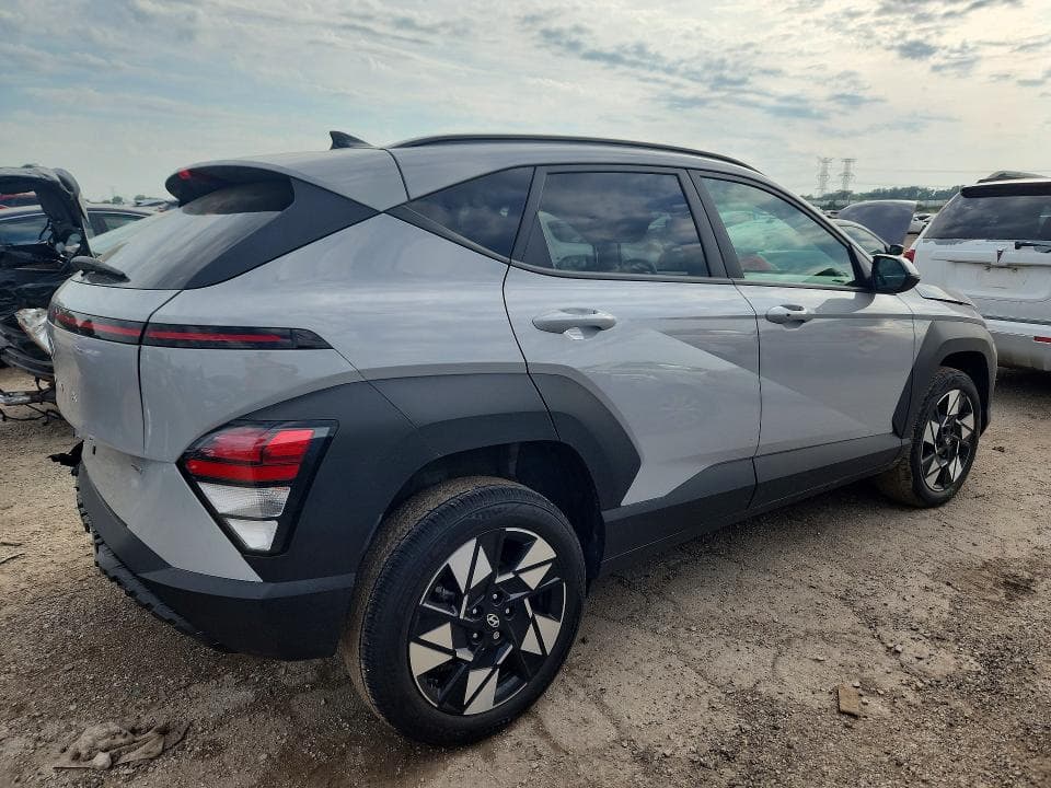 2024 HYUNDAI KONA SEL 3