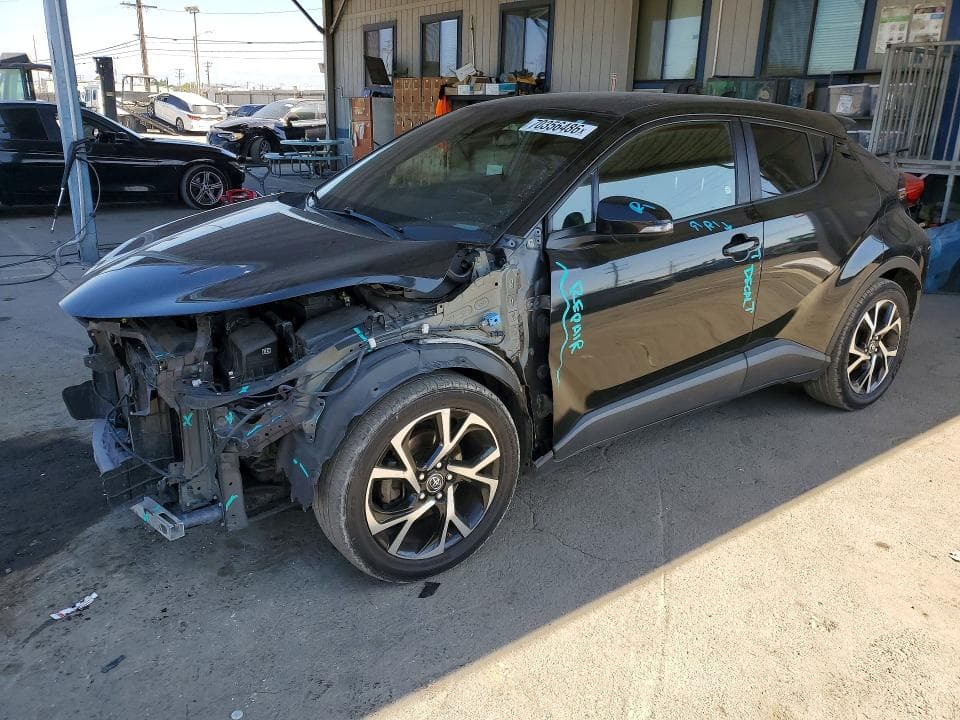 2018 TOYOTA C-HR XLE