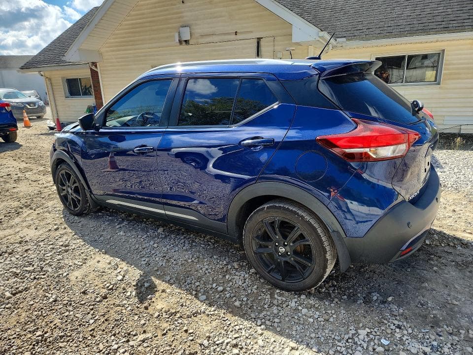 2020 NISSAN KICKS SR 2