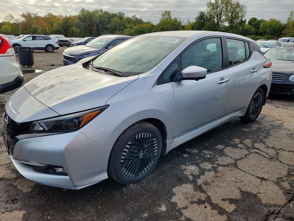 2025 NISSAN LEAF SV PLUS