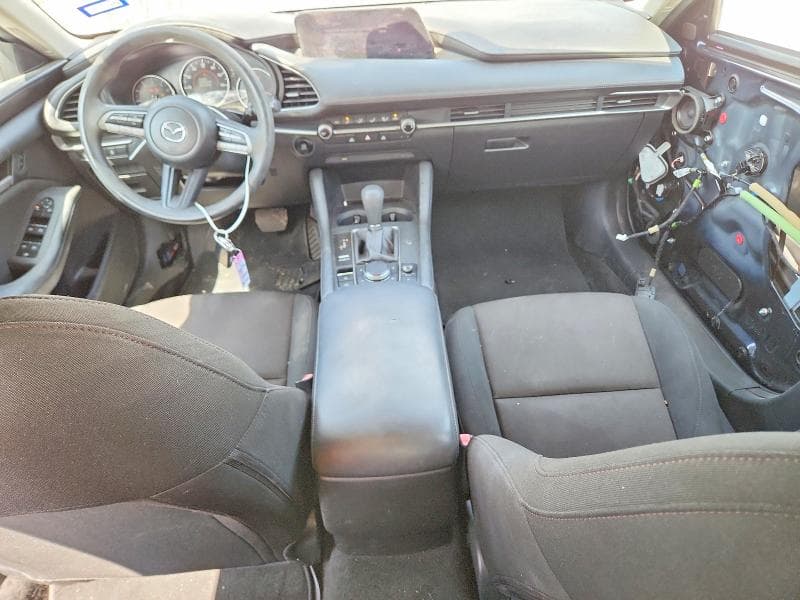 2020 MAZDA 3 8