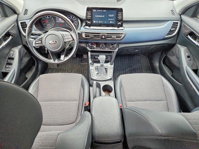 2021 KIA SELTOS S 8