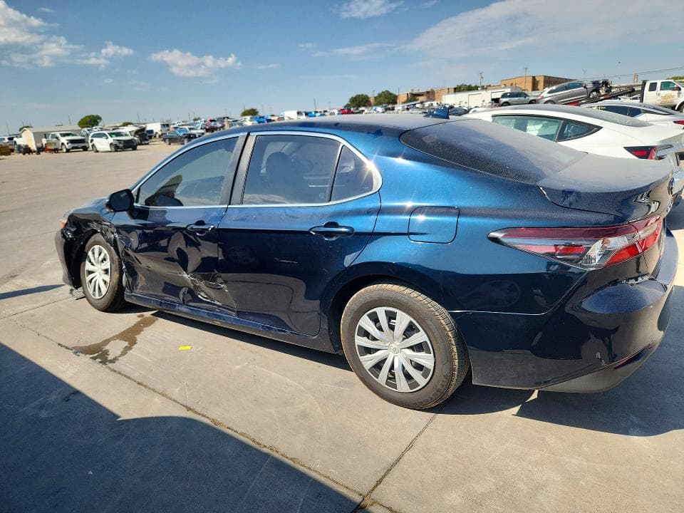 2021 TOYOTA CAMRY LE 2