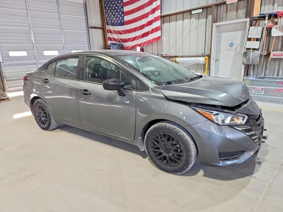 2023 NISSAN VERSA S 4