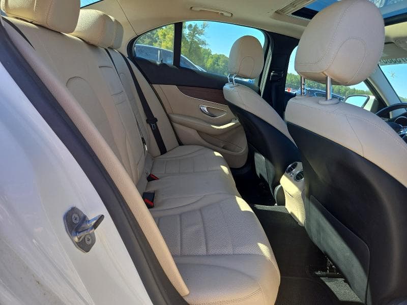 2019 MERCEDES-BENZ C 300 10