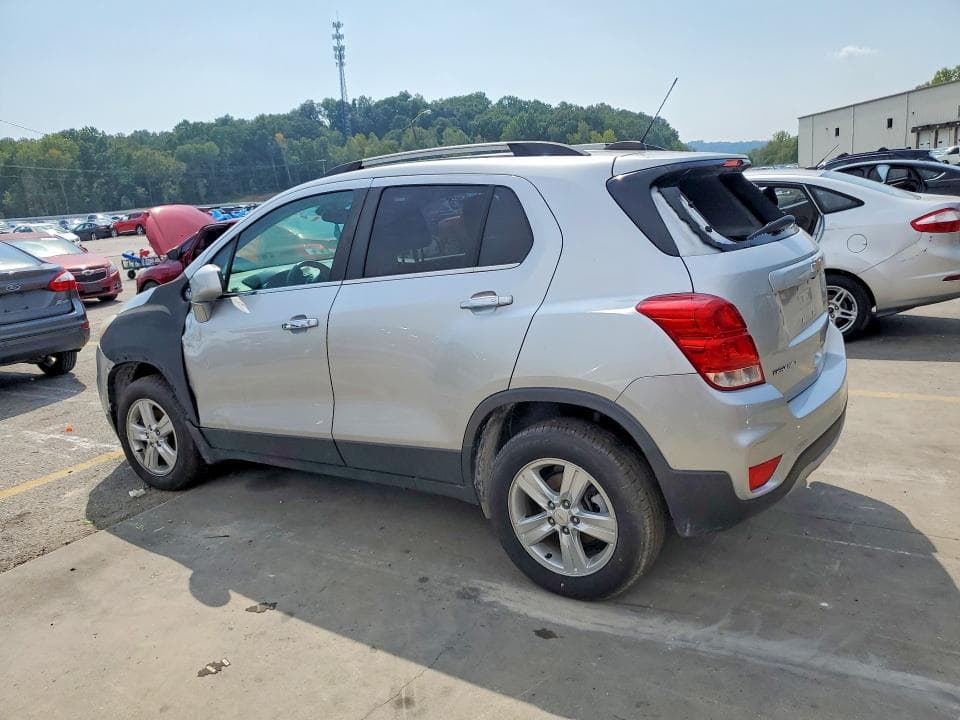 2018 CHEVROLET TRAX 1LT 2