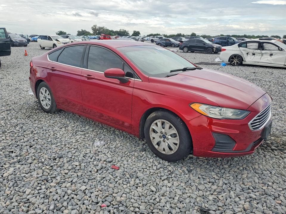 2019 FORD FUSION S 4