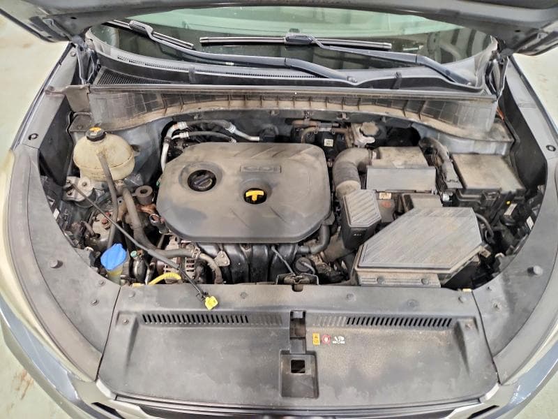 2017 HYUNDAI TUCSON SE 12