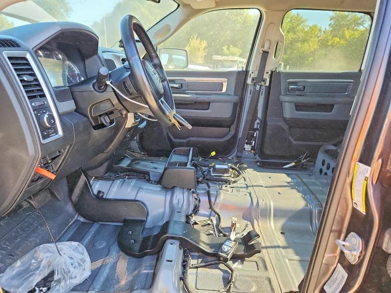 2017 RAM 1500 SLT 7