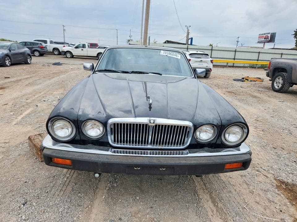 1984 JAGUAR XJ6 5