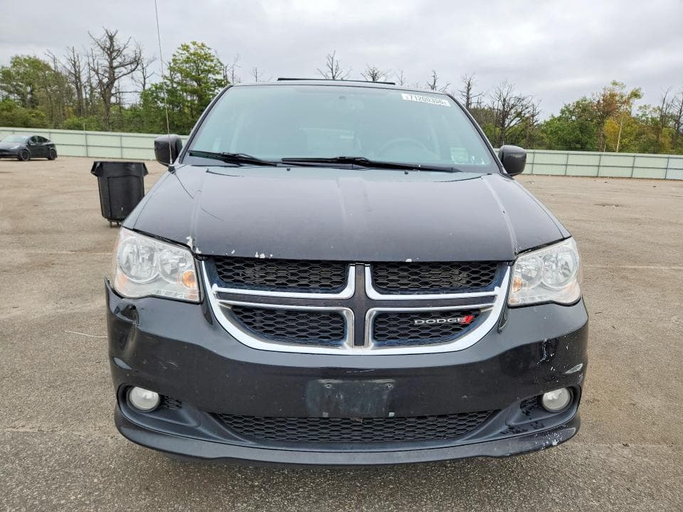 2017 DODGE GRAND CARAVAN SXT 5
