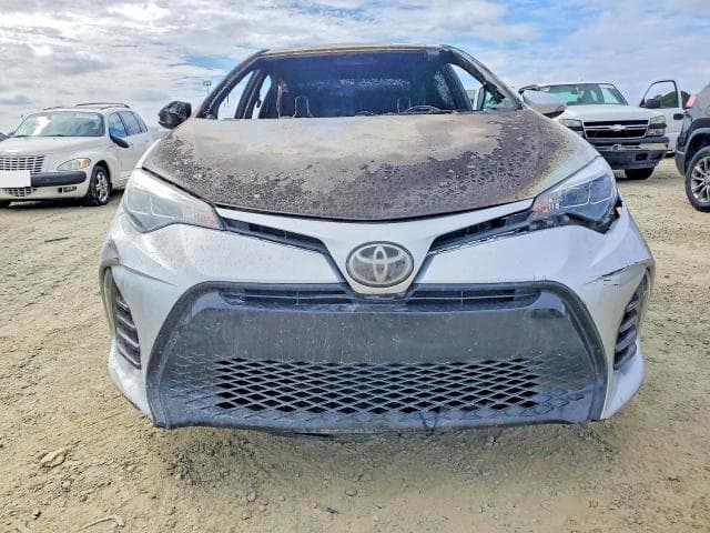 2017 TOYOTA COROLLA SE 5