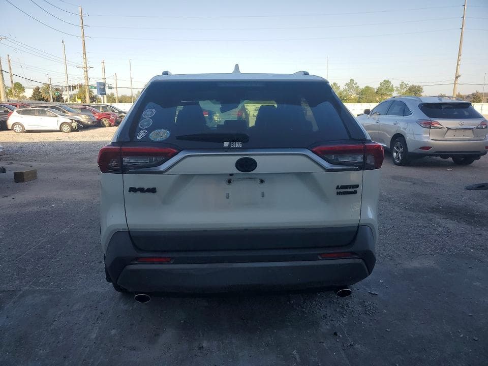 2019 TOYOTA RAV4 LIMITED 6