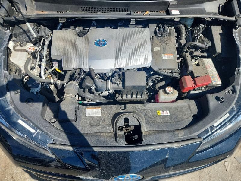 2022 TOYOTA PRIUS XLE AWD-E 11