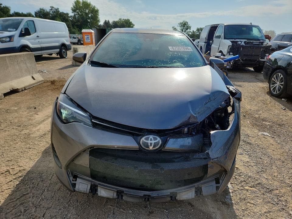 2017 TOYOTA COROLLA LE 5