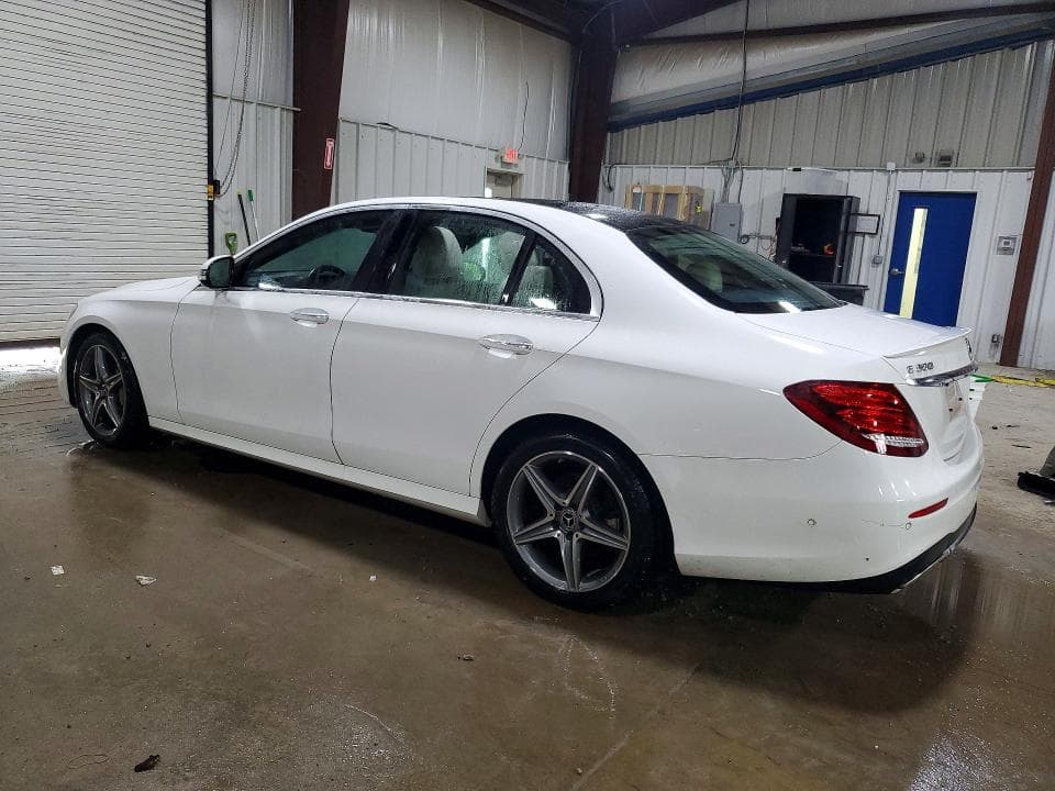 2018 MERCEDES-BENZ E 300 4MATIC 2