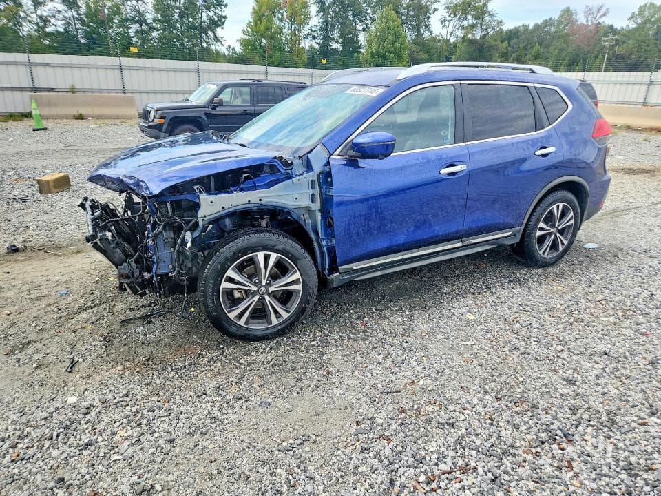 2017 NISSAN ROGUE SL