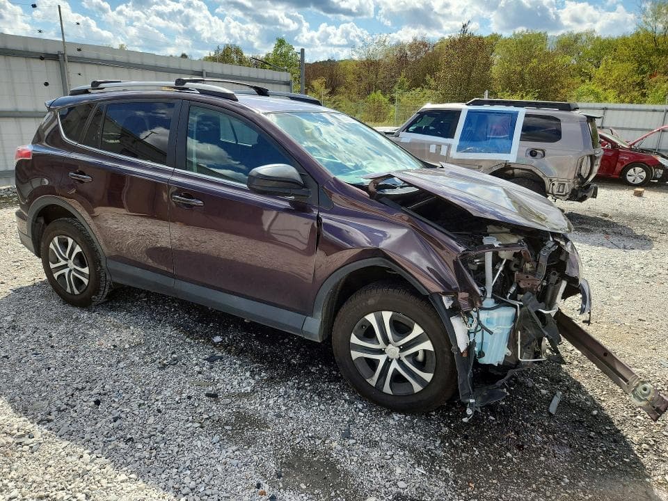 2018 TOYOTA RAV4 LE 4