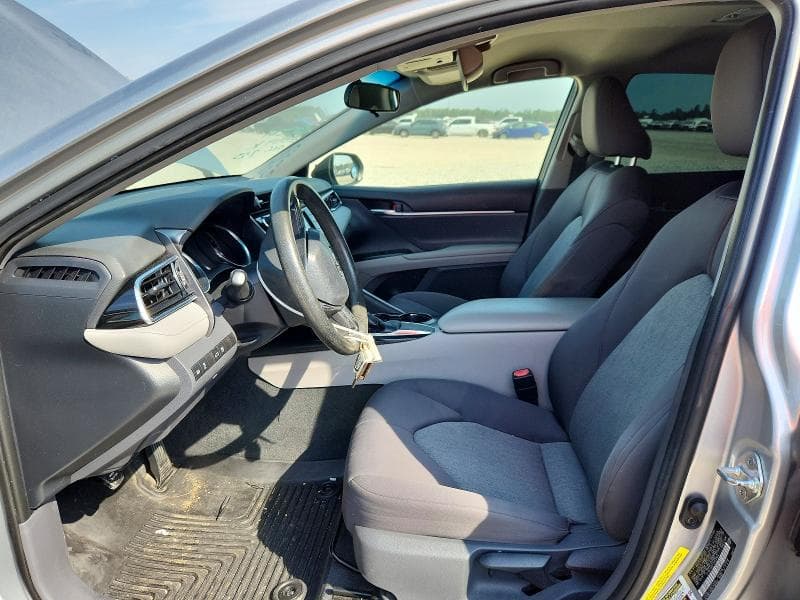 2018 TOYOTA CAMRY L 7