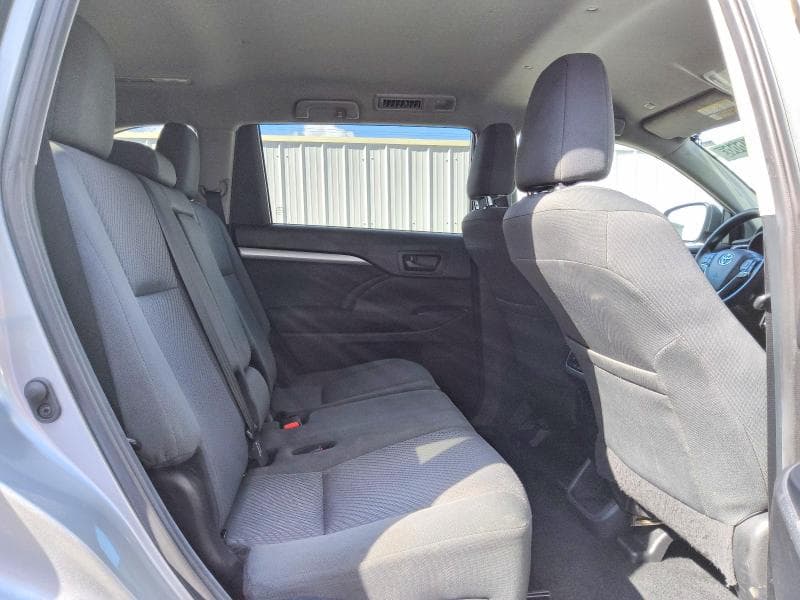 2019 TOYOTA HIGHLANDER LE 11