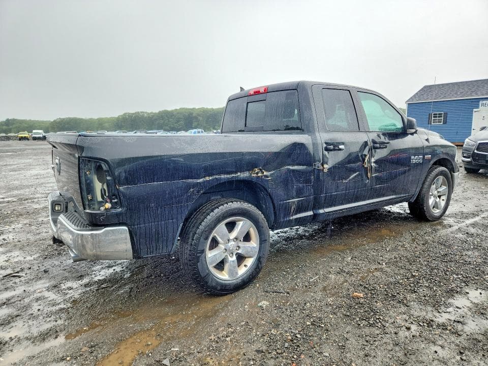 2018 RAM 1500 SLT 3