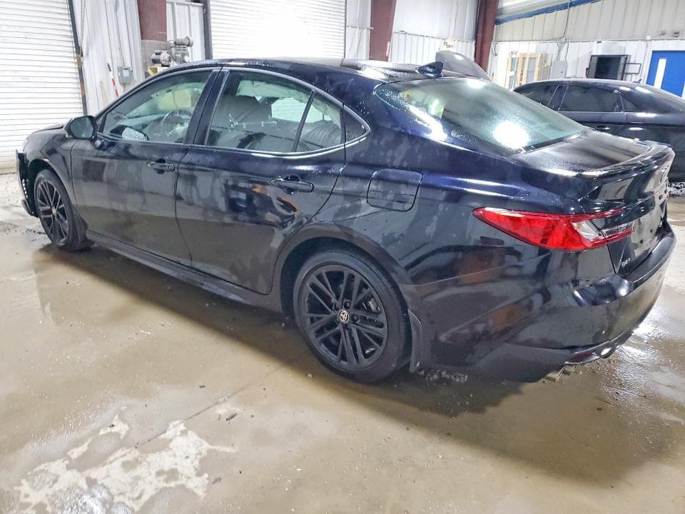 2025 TOYOTA CAMRY SE 2