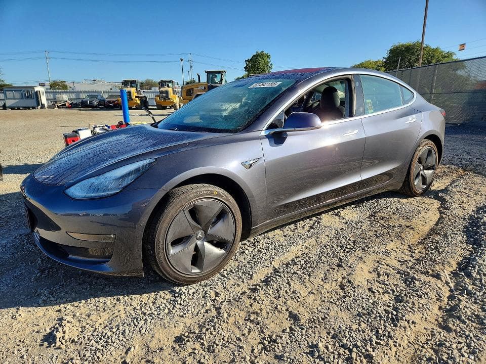 2018 TESLA MODEL 3 - 1