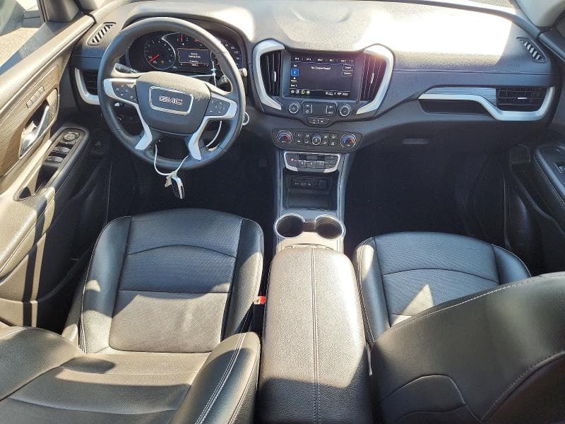 2024 GMC TERRAIN SLT 8